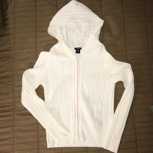 Gap zippered sweater